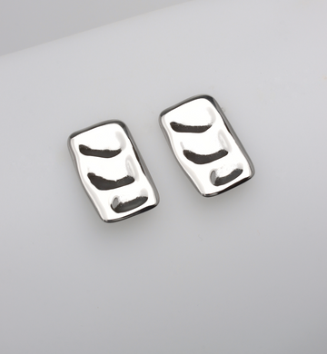 CIARA SILVER EARRINGS WITH RIPPLES