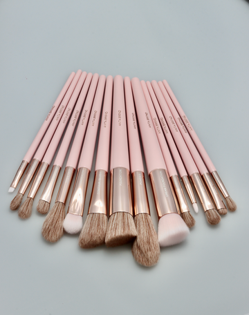 LUXURY 15 PCS PRO SET HIGH QUALITY VEGAN BRUSHES