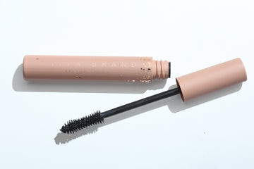 EYE LOVE LASHES MASCARA