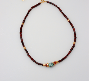 MAROCCO WITH STONE NECKLACE