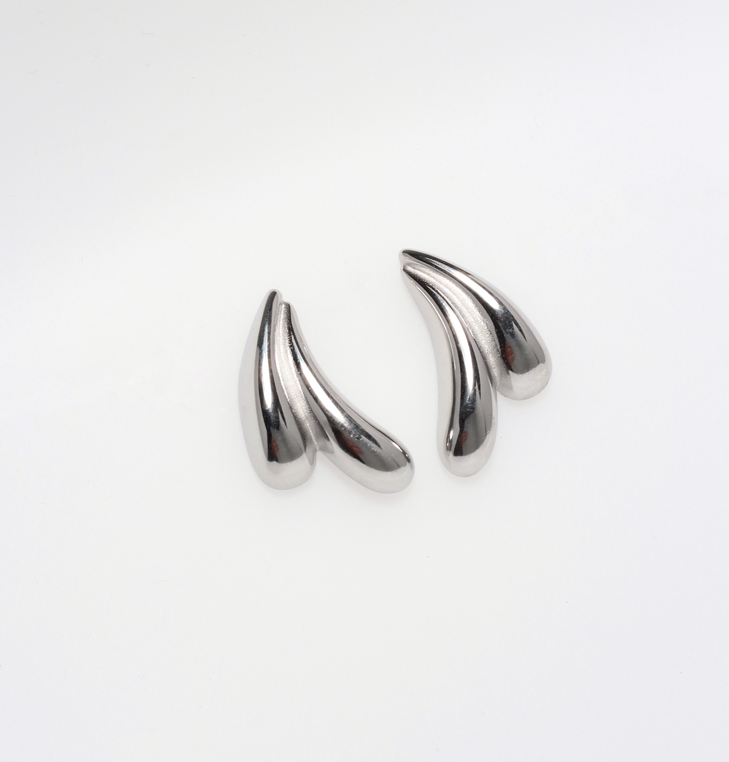 BANANA SILVER EARRINGS