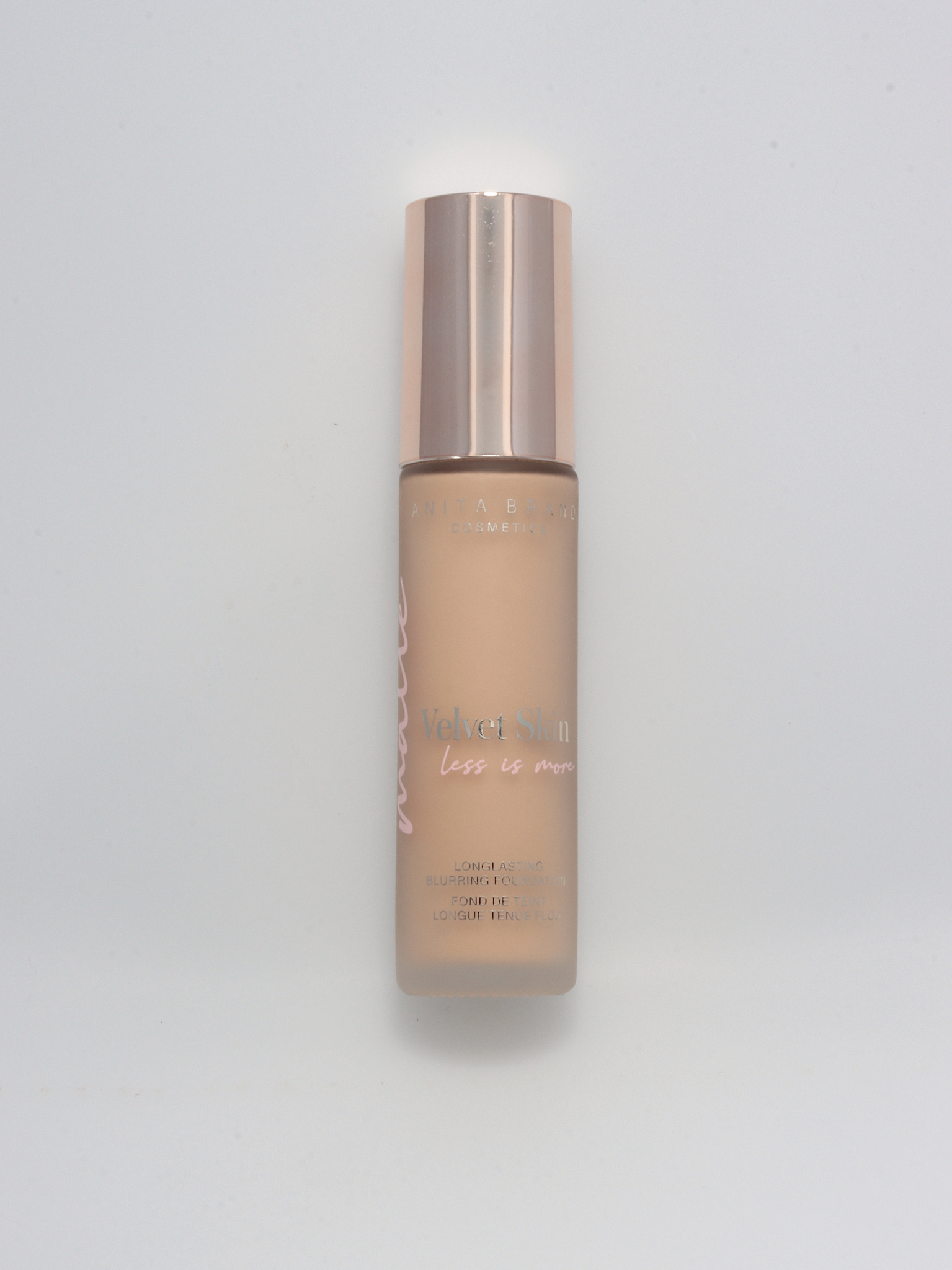 Νο2 WN VELVET SKIN LONGLASTING BLURRING FOUNDATION