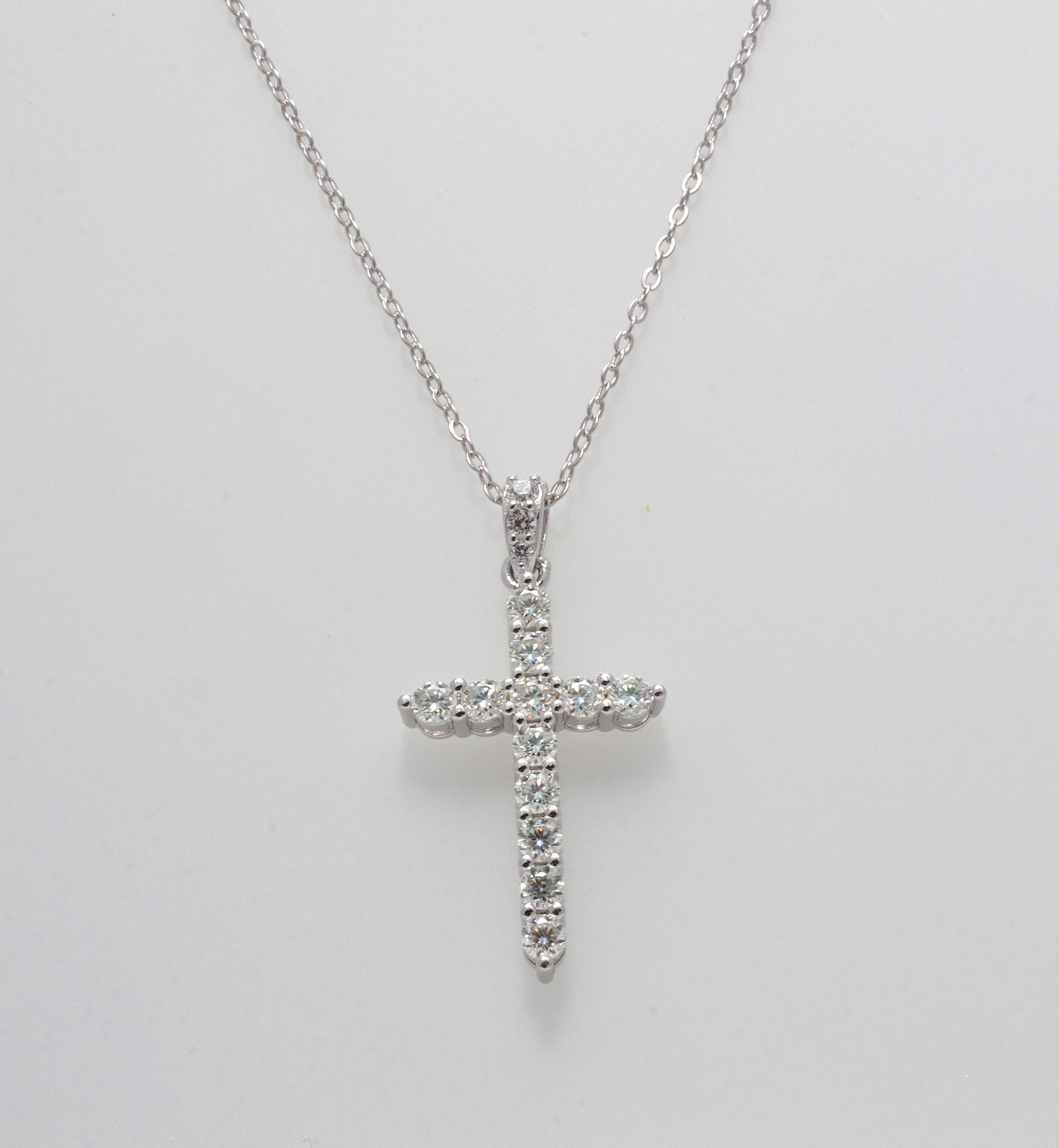 1.2ct CROSS NECKLACE WITH ROUND BRILLIANT CUT MOISSANITE STONE 925 SILVER