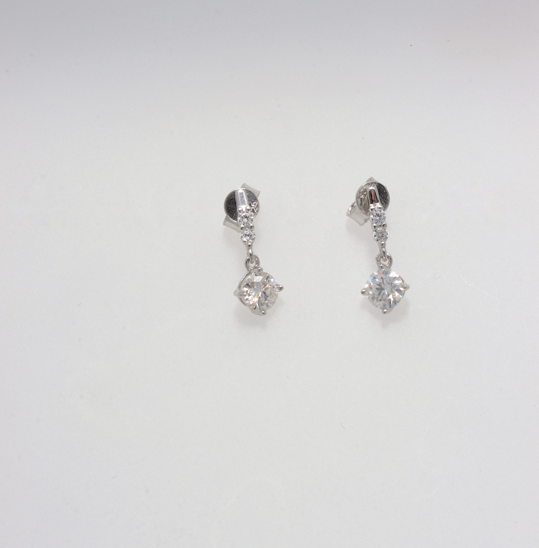 DANGLE ROUND BRILLIANT CUT MOISSANITE 925 SILVER EARRINGS