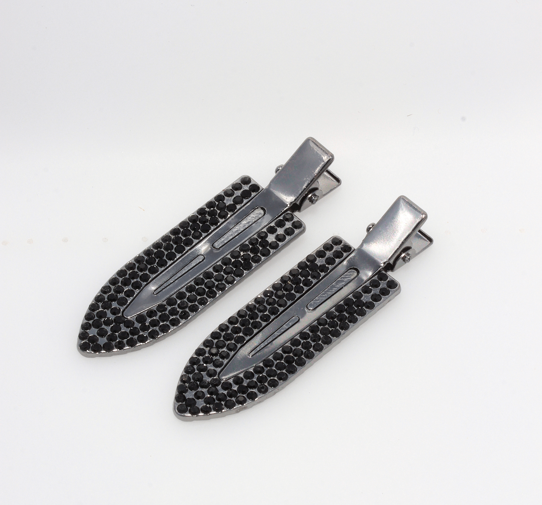 BLACK CLIPS FOR HAIR WITH STONES