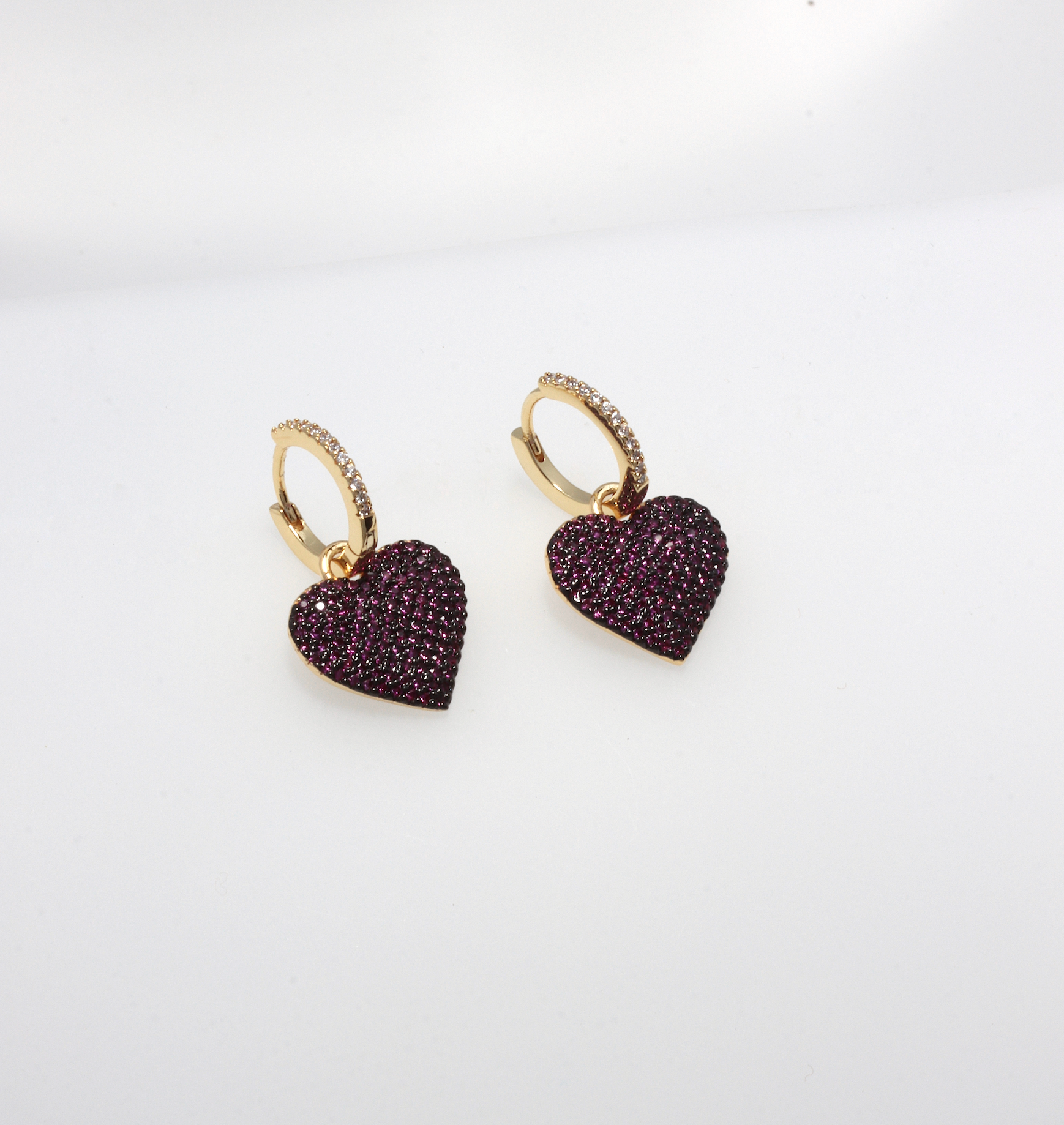 DANGLE MAGENTA ZIRCONIA HEART