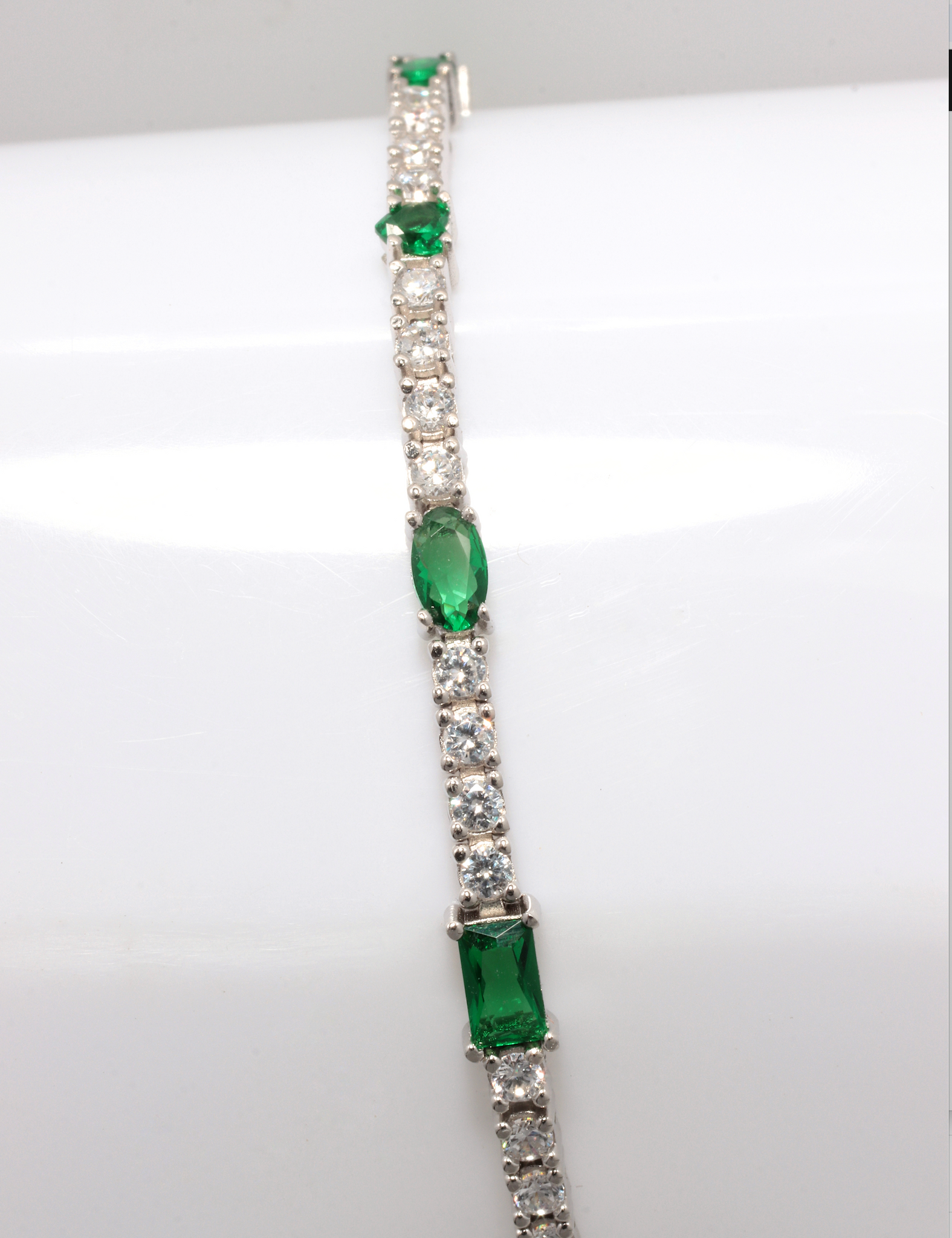 GREEN AND WHITE RIVIERA 925 SILVER BRACELET BY ANITA BRAND