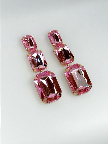 DANGLE SQUARE MAGENTA  EARRINGS