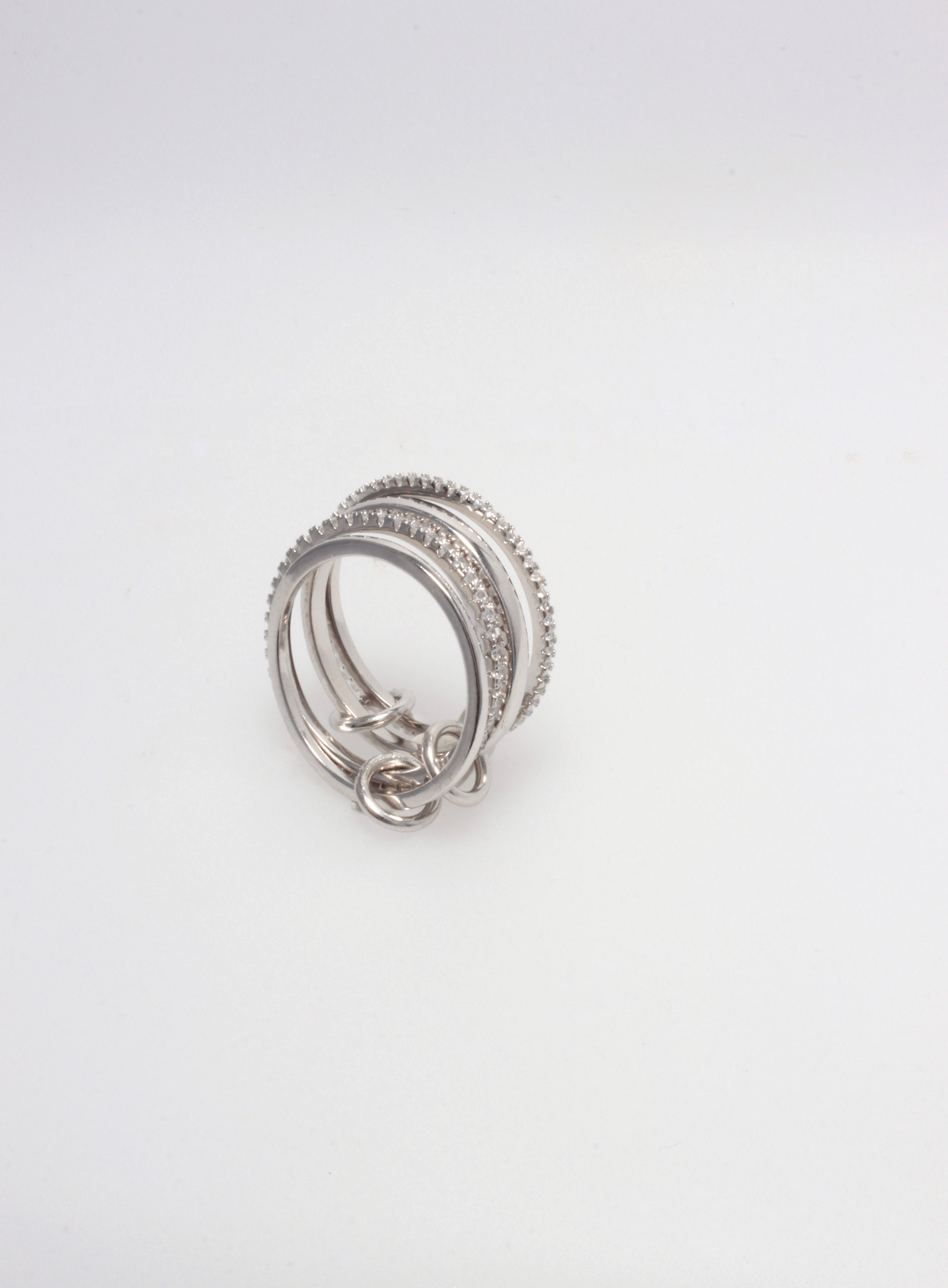 WHITE RING