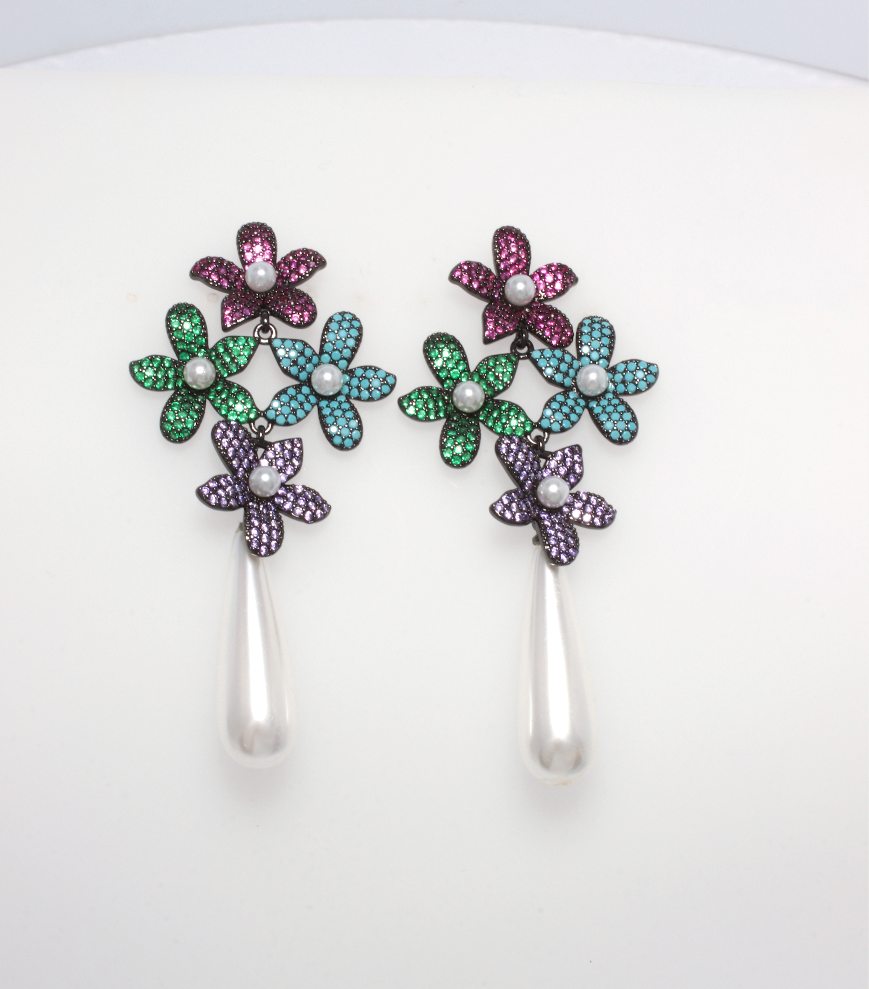 LUX COLORFUL EARRINGS