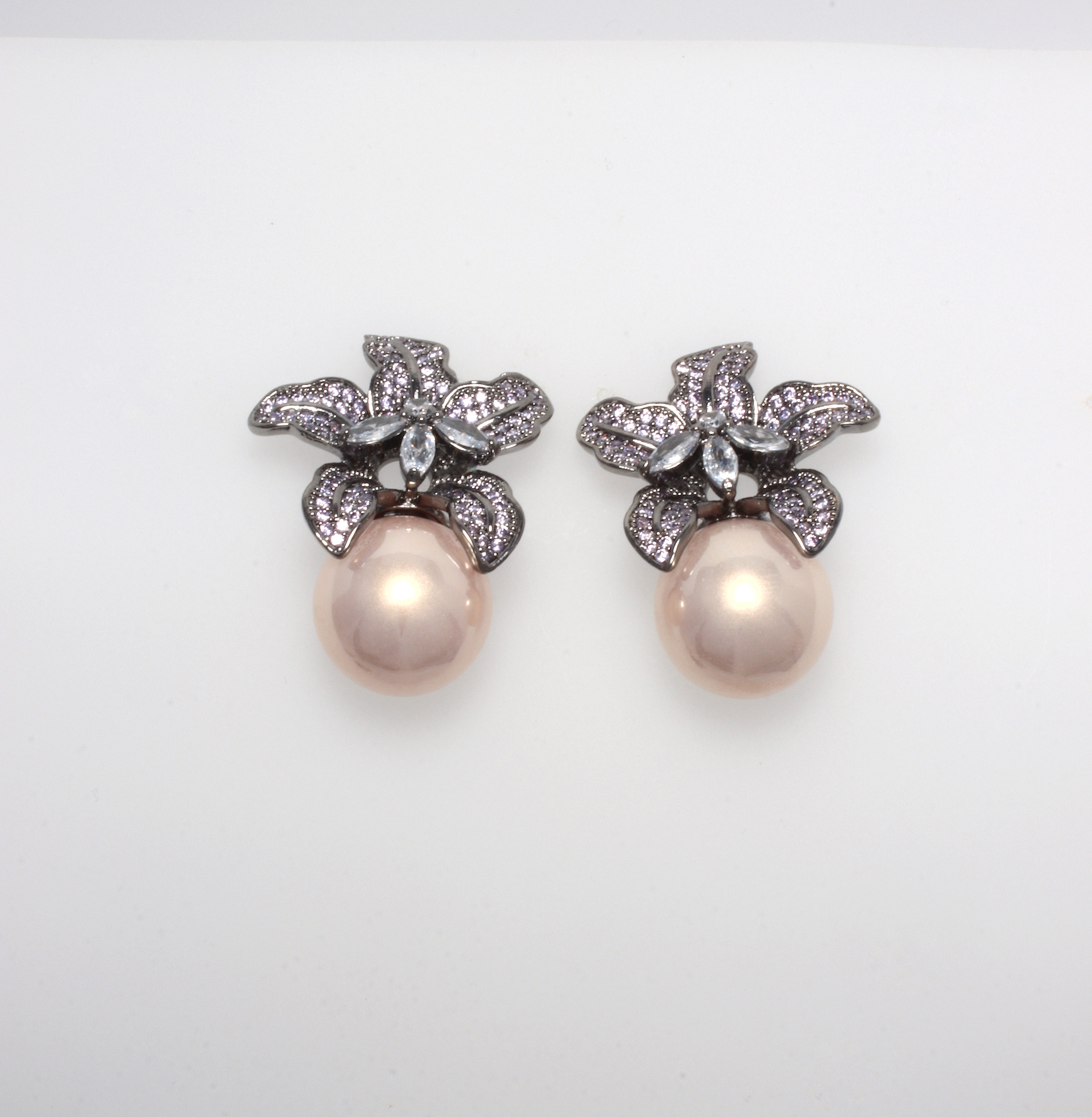 VIOLET GRACE EARRINGS