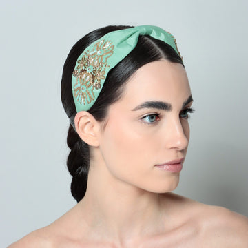 NOON HANDMADE HEADBAND (pistachio flowers)